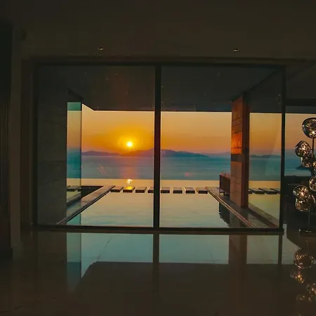 Luxury In With Breathtaking Views *