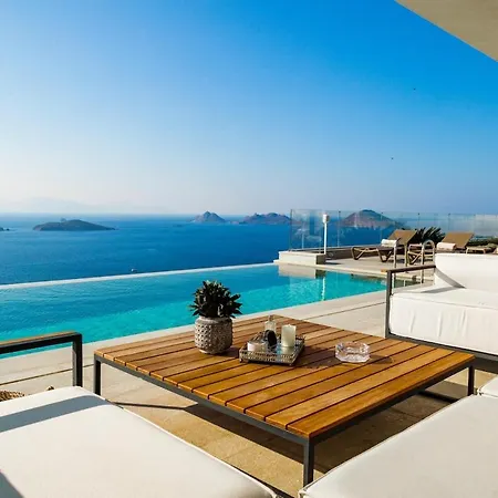 ヴィラ Luxury In With Breathtaking Views ボドルム